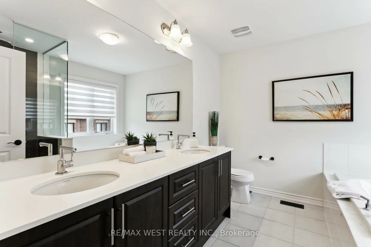 10, Viola, Sharon, East Gwillimbury