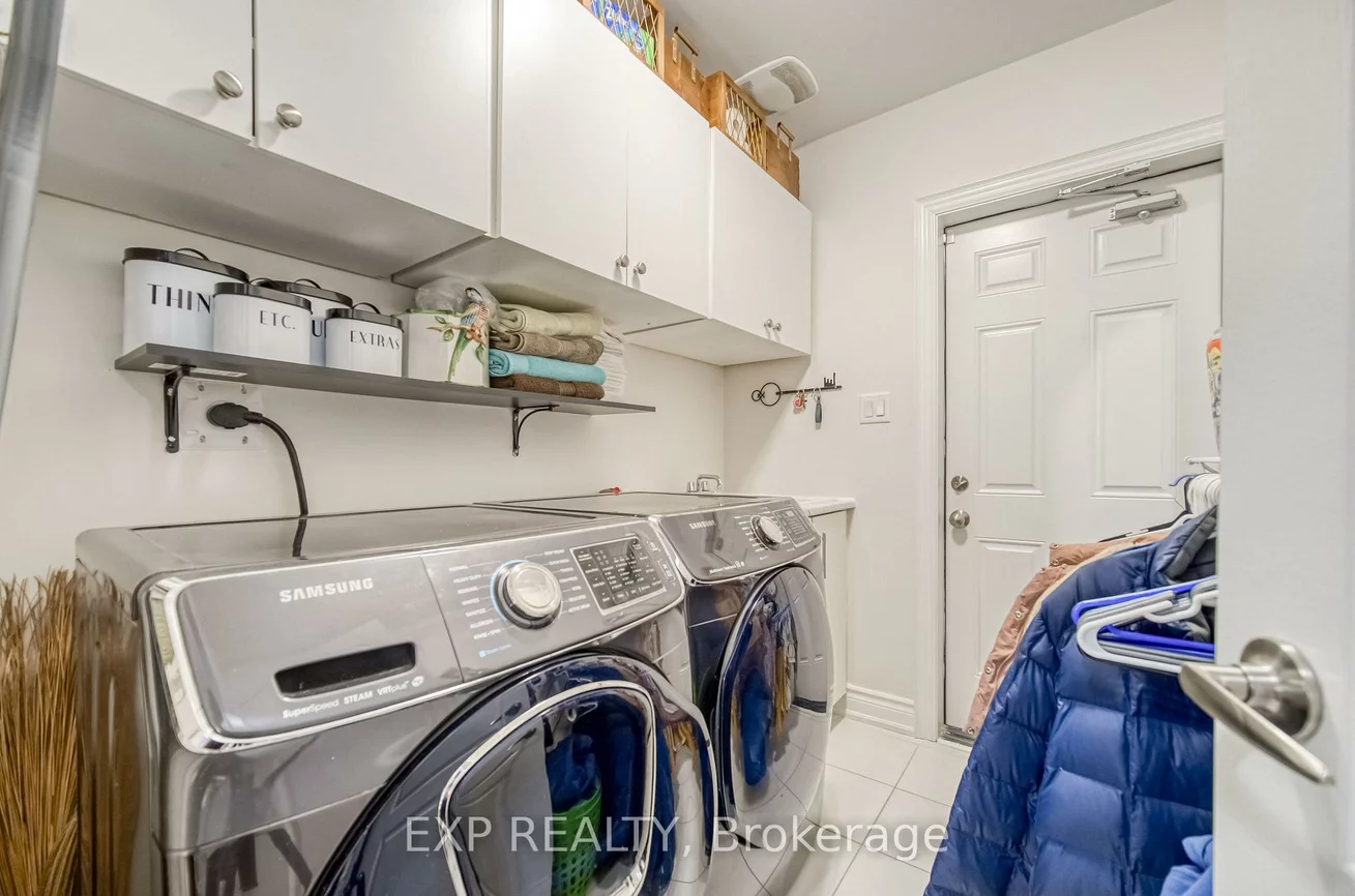 32, Deer Pass, Sharon, East Gwillimbury