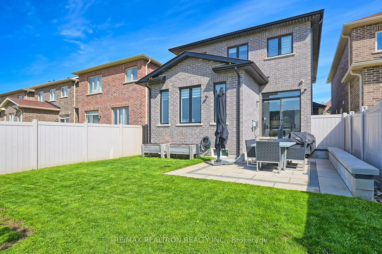 19, Hackett, Sharon, East Gwillimbury