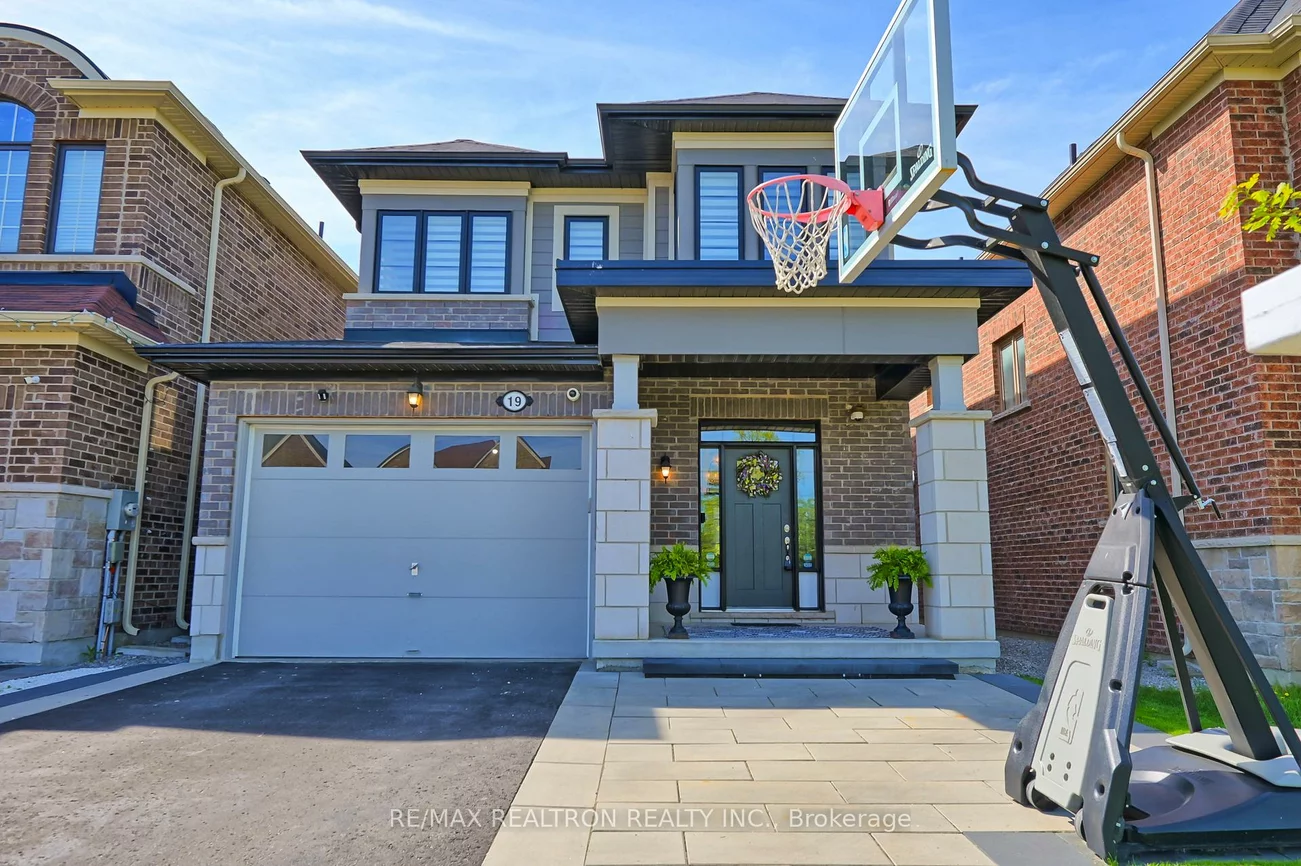 19, Hackett, Sharon, East Gwillimbury