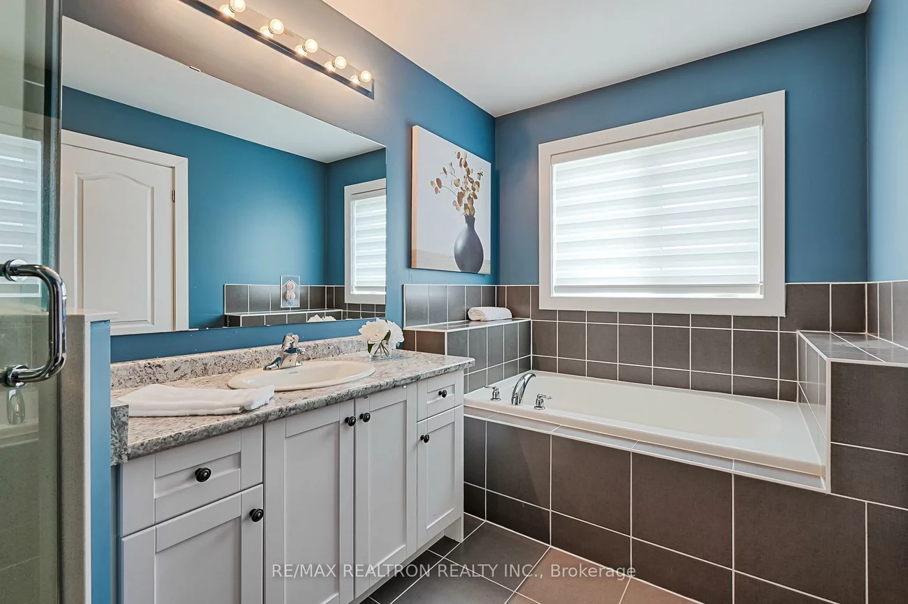 19, Hackett, Sharon, East Gwillimbury