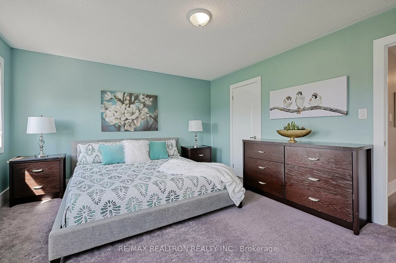 19, Hackett, Sharon, East Gwillimbury
