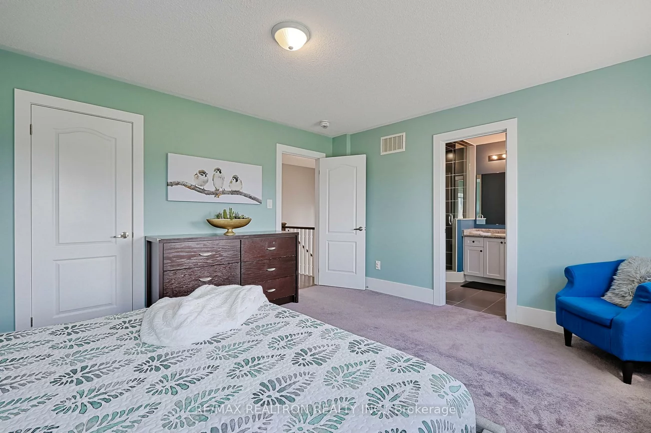 19, Hackett, Sharon, East Gwillimbury
