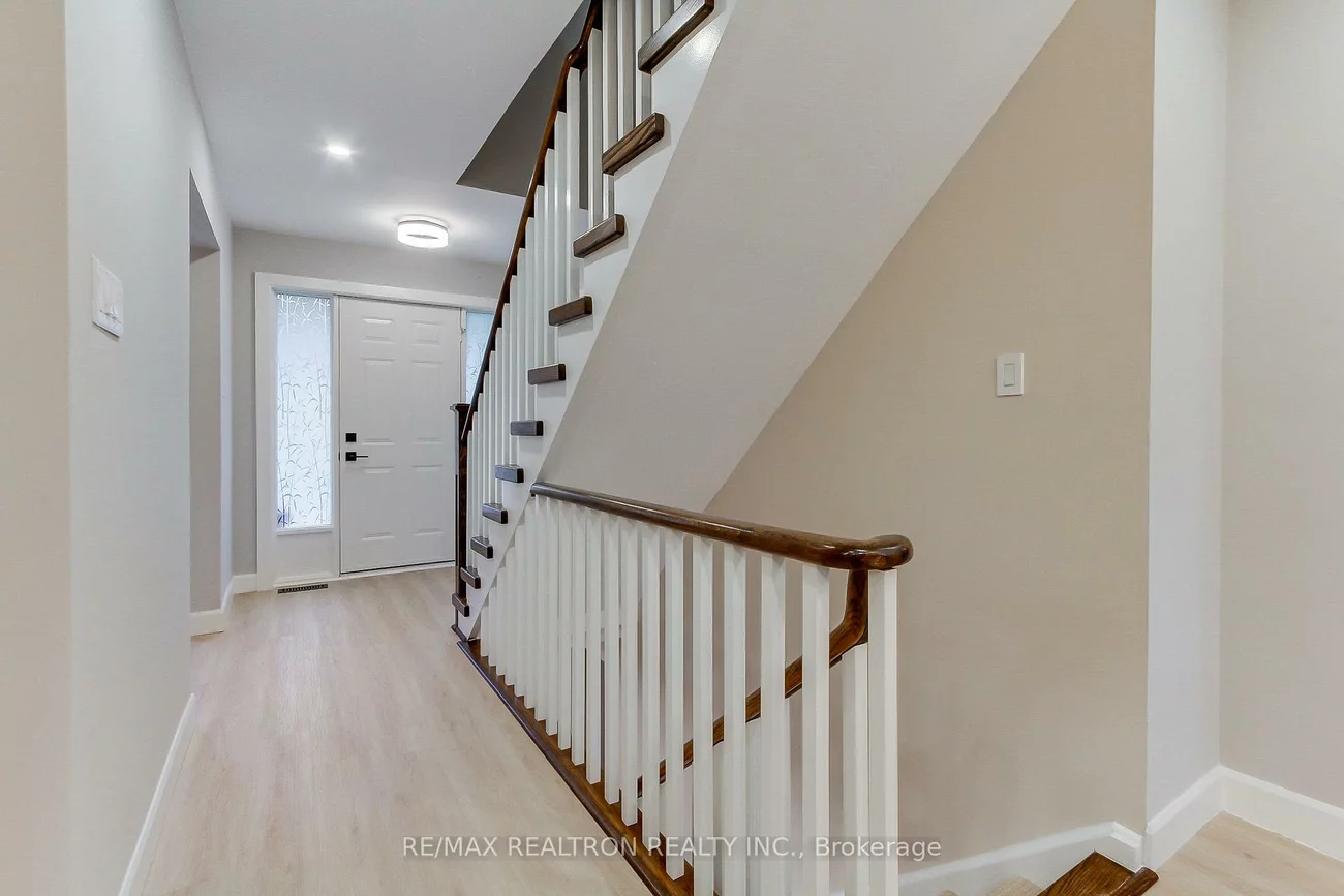 46, French, Holland Landing, East Gwillimbury