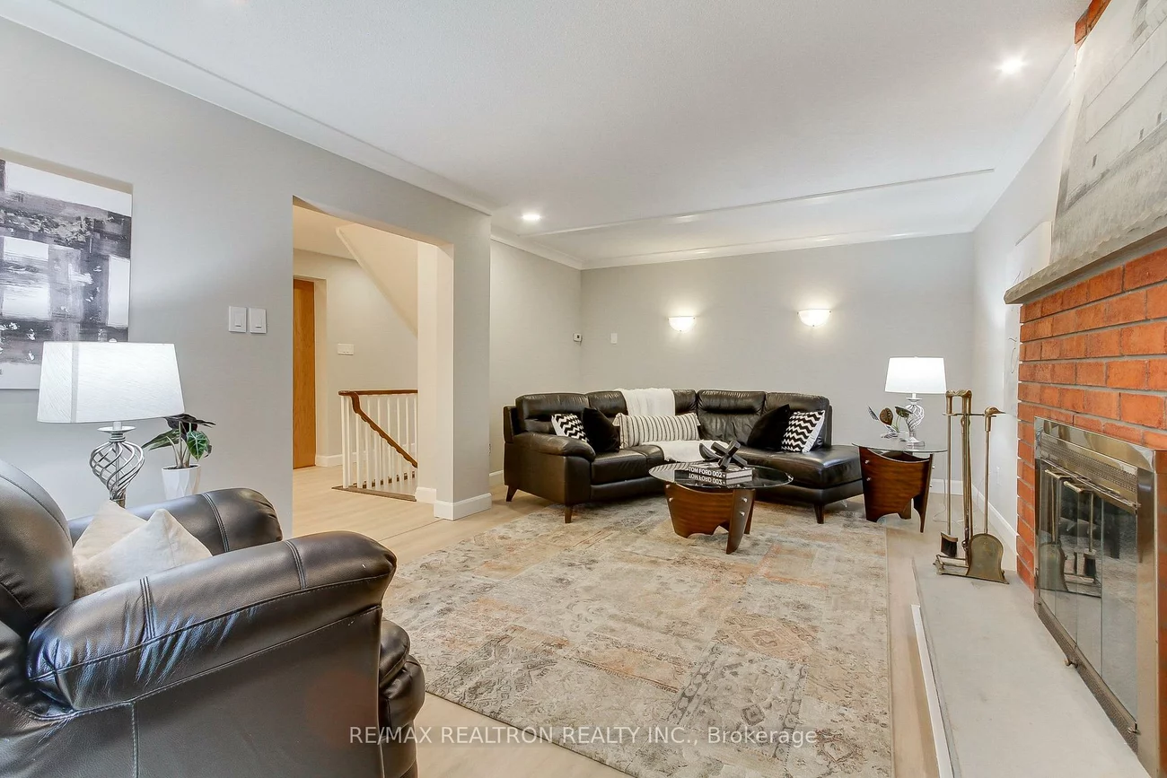 46, French, Holland Landing, East Gwillimbury