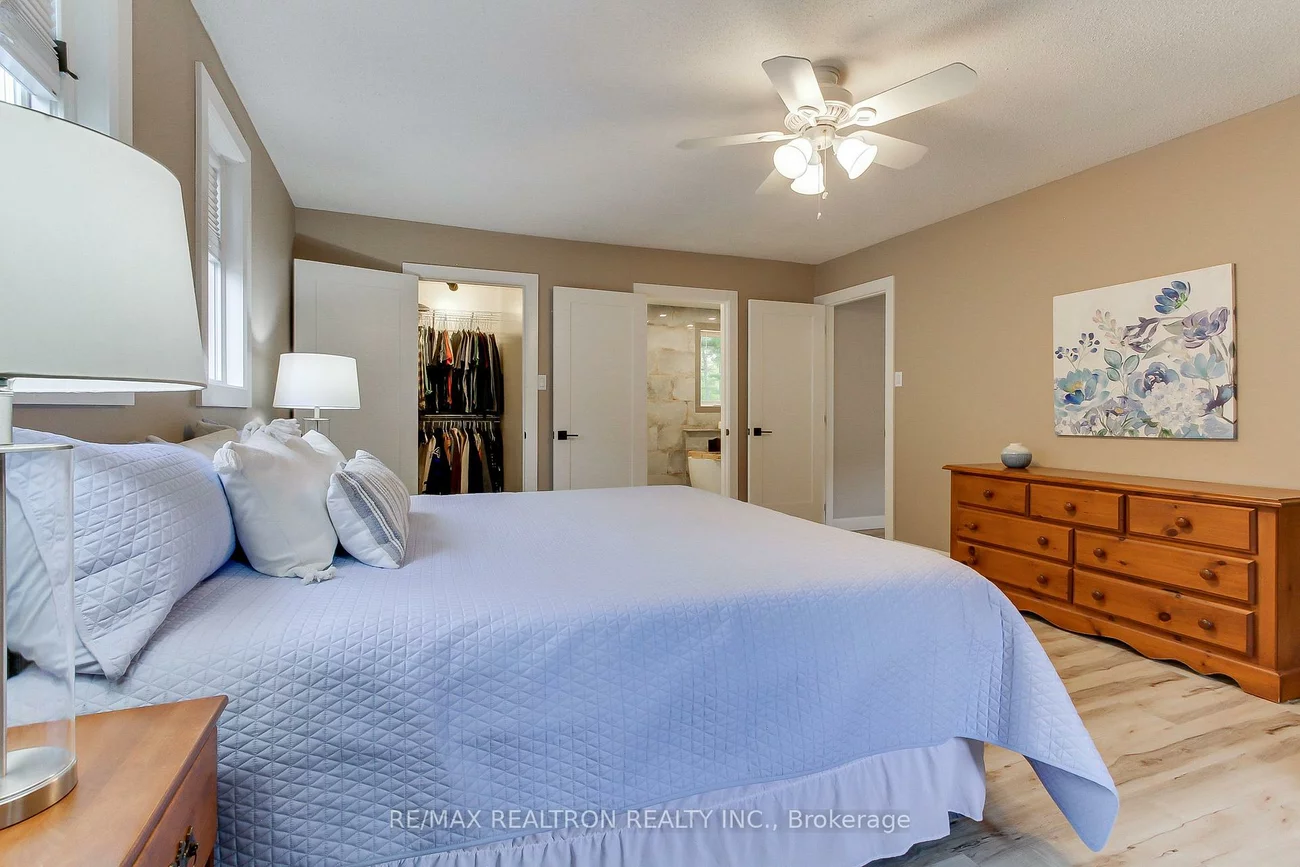46, French, Holland Landing, East Gwillimbury