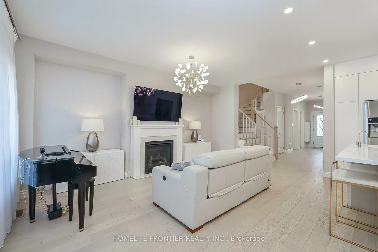 14, Charmuse, Holland Landing, East Gwillimbury