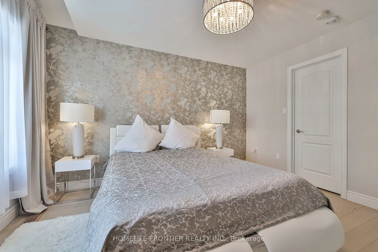 14, Charmuse, Holland Landing, East Gwillimbury