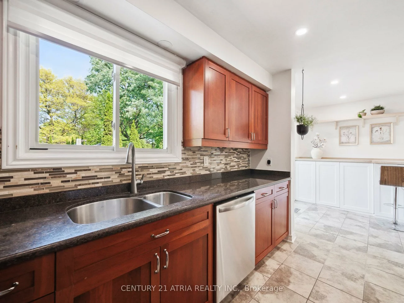 7, May, Sharon, East Gwillimbury