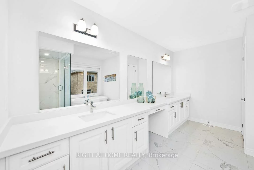 46, Frederick Taylor, Mt Albert, East Gwillimbury
