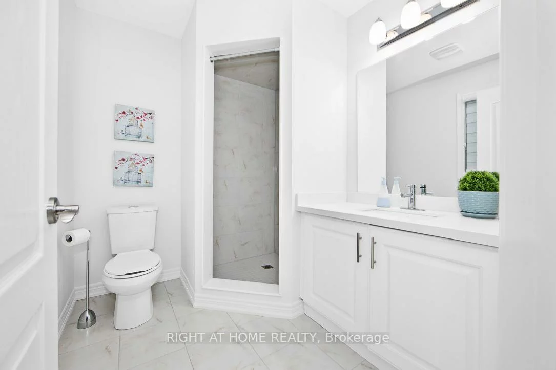 46, Frederick Taylor, Mt Albert, East Gwillimbury