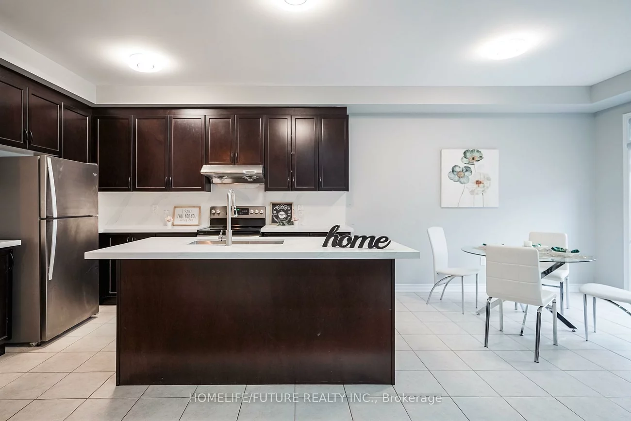 53, Mondial, Queensville, East Gwillimbury