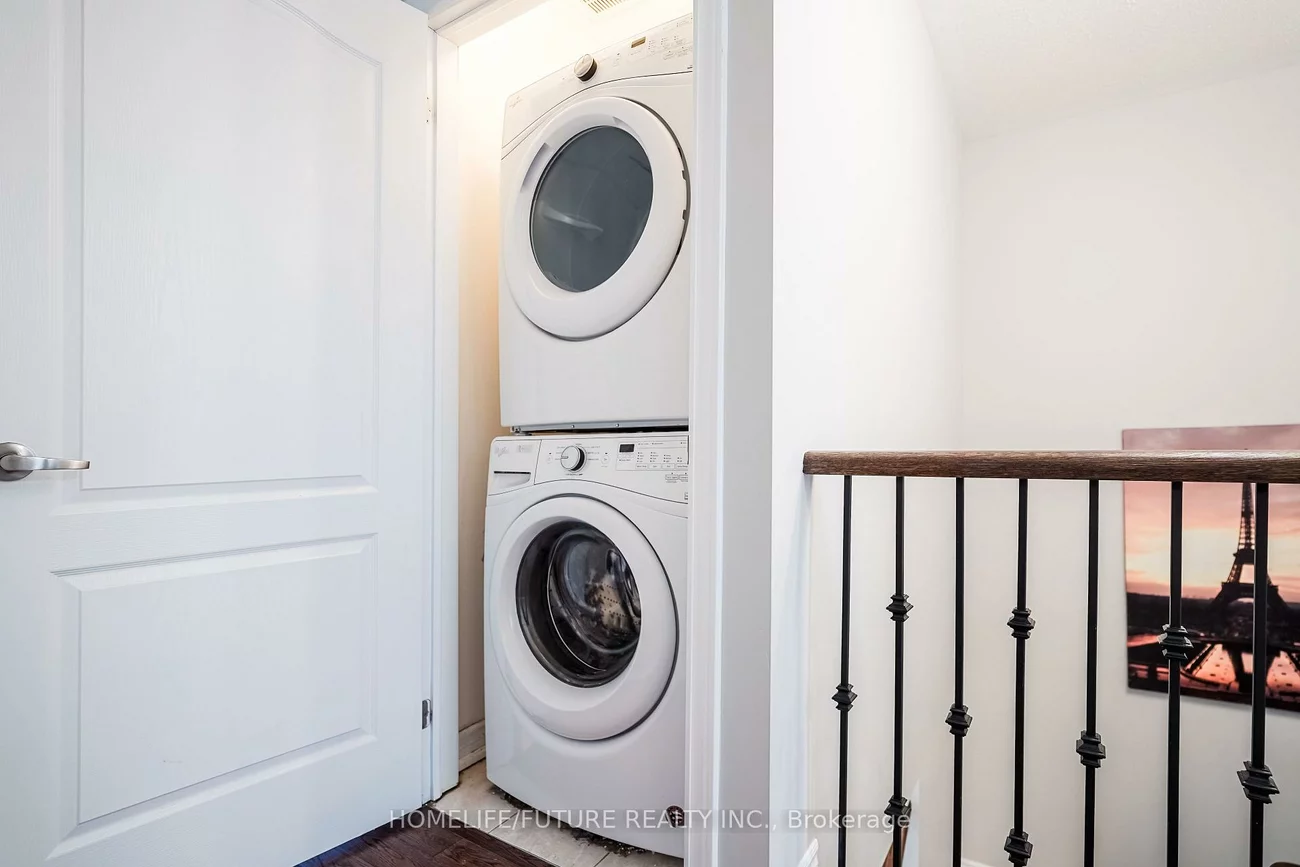 53, Mondial, Queensville, East Gwillimbury