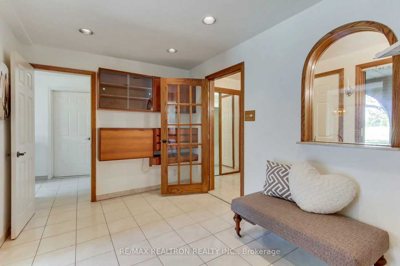 4166, Mount Albert, Sharon, East Gwillimbury