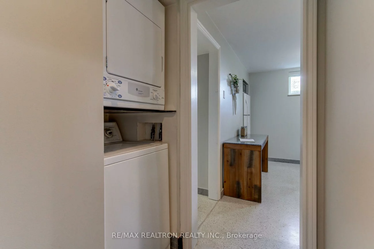 4166, Mount Albert, Sharon, East Gwillimbury