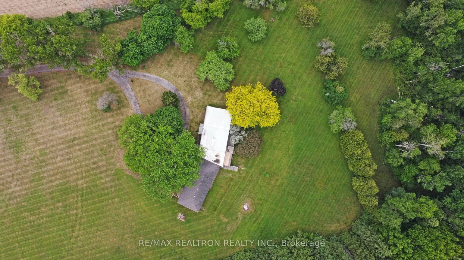 4166, Mount Albert, Sharon, East Gwillimbury