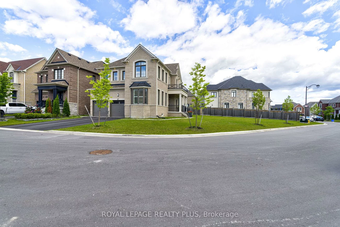 67, Tesla, Holland Landing, East Gwillimbury