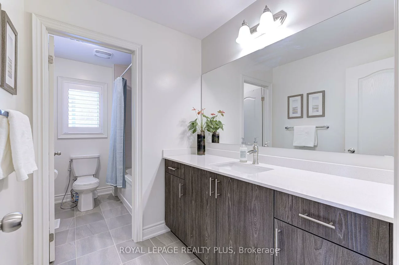 67, Tesla, Holland Landing, East Gwillimbury