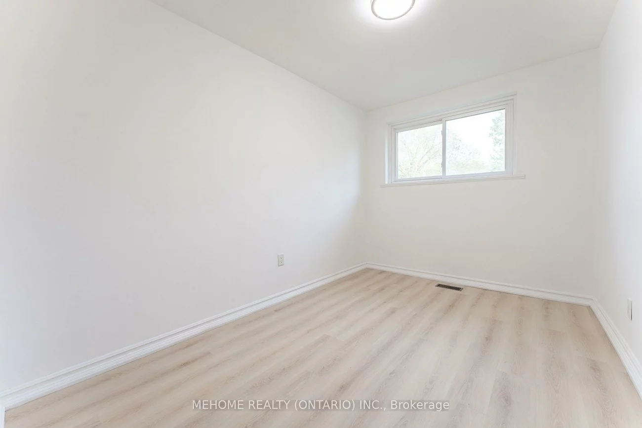 230, East, Holland Landing, East Gwillimbury