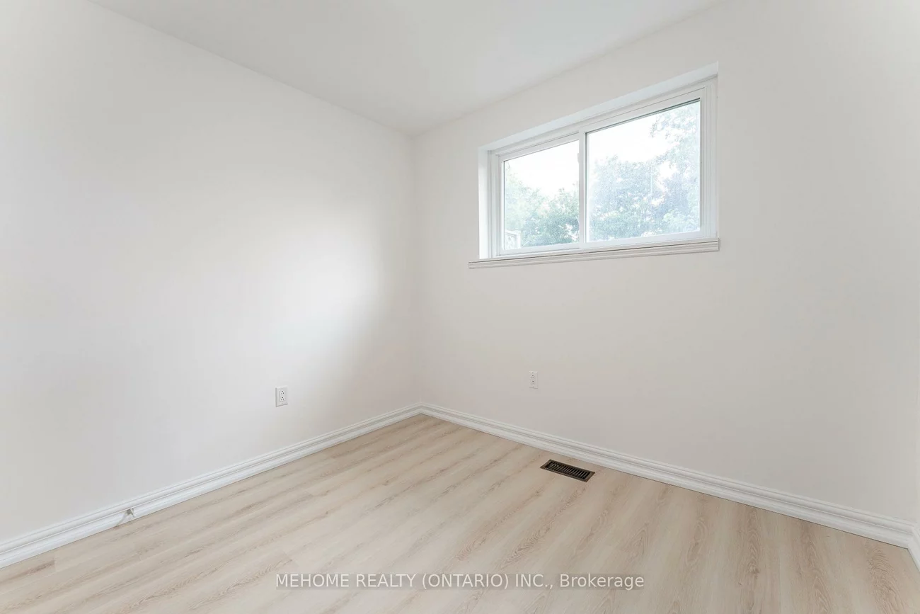 230, East, Holland Landing, East Gwillimbury