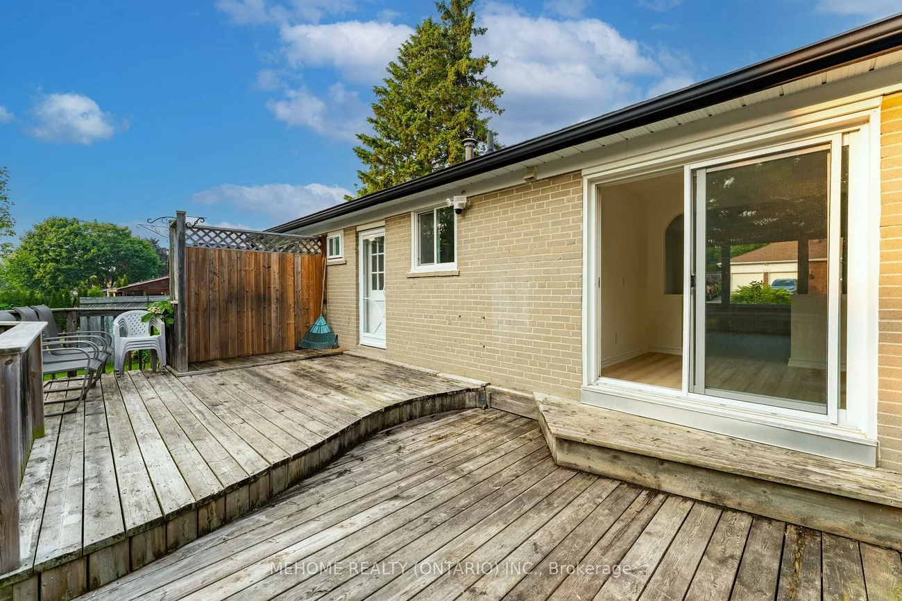 230, East, Holland Landing, East Gwillimbury