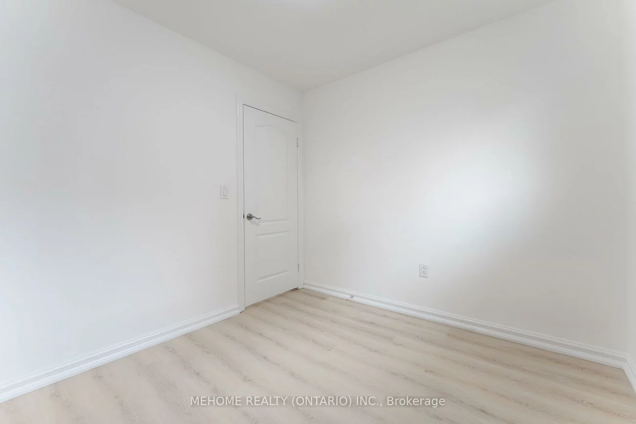 230, East, Holland Landing, East Gwillimbury