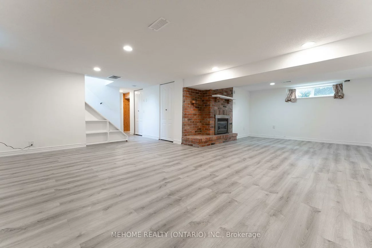 230, East, Holland Landing, East Gwillimbury