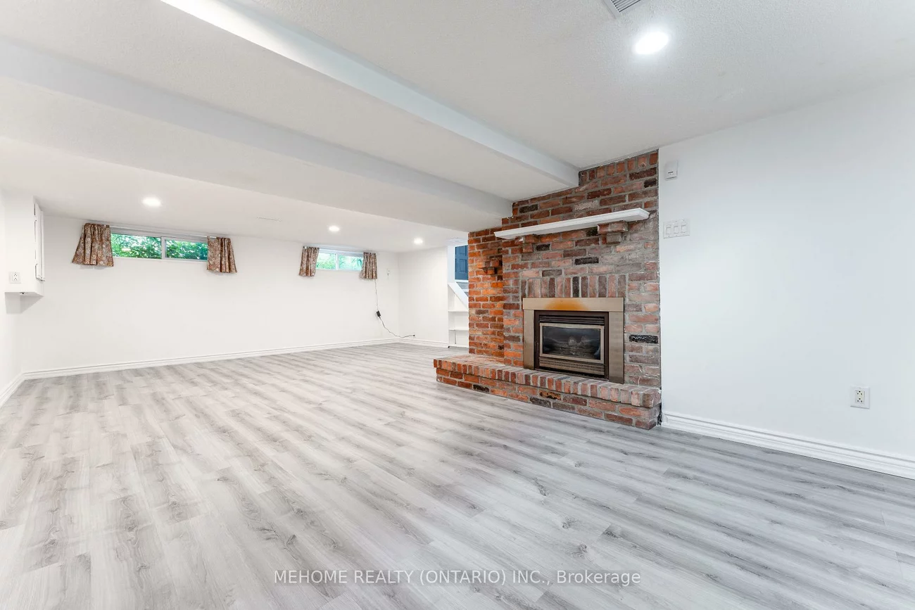 230, East, Holland Landing, East Gwillimbury