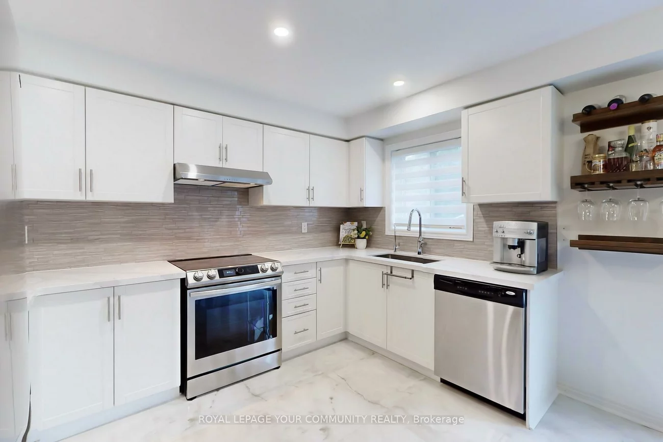 52, Four Seasons, Rural East Gwillimbury, East Gwillimbury