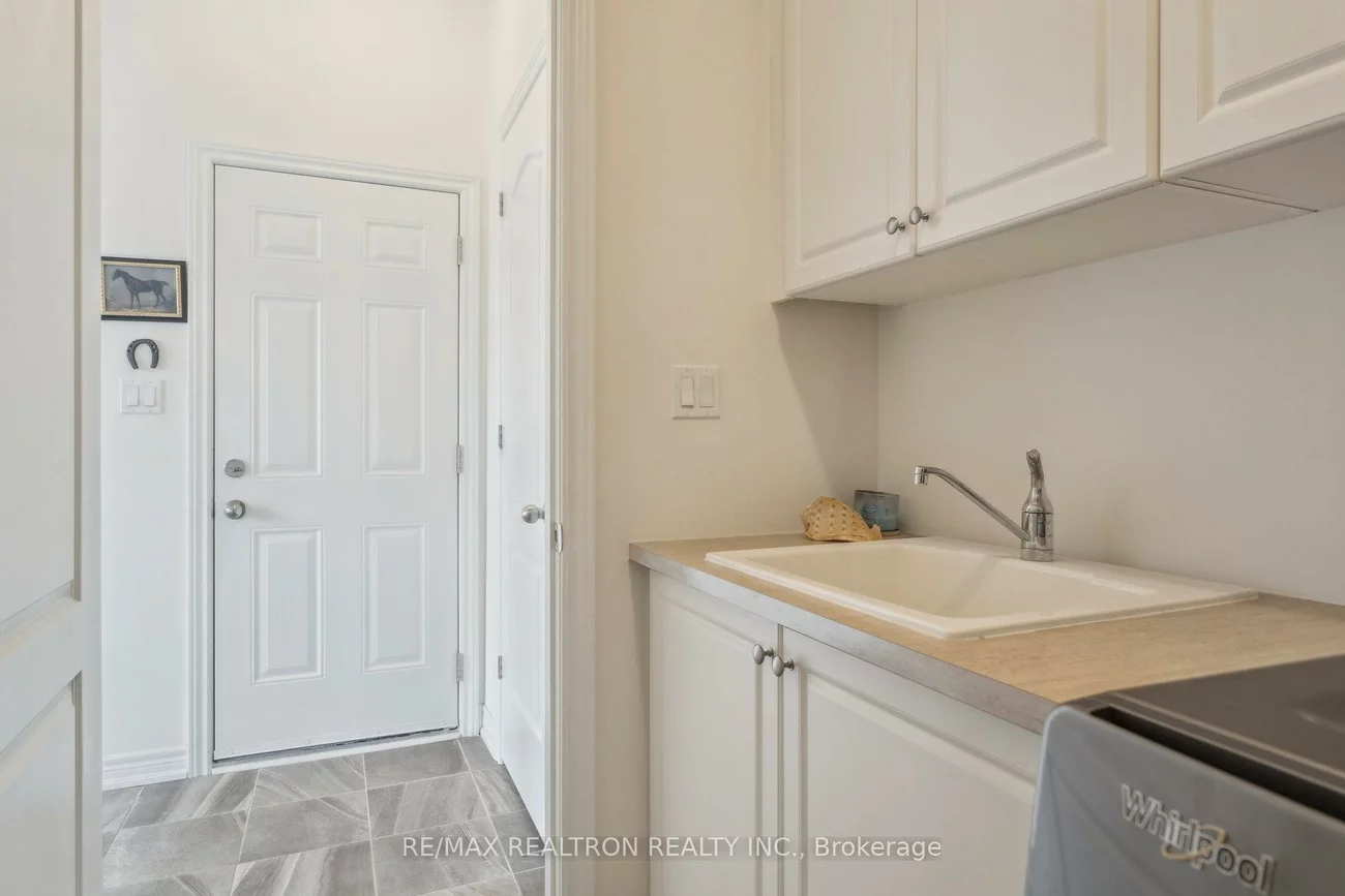 1, John Smith, Holland Landing, East Gwillimbury