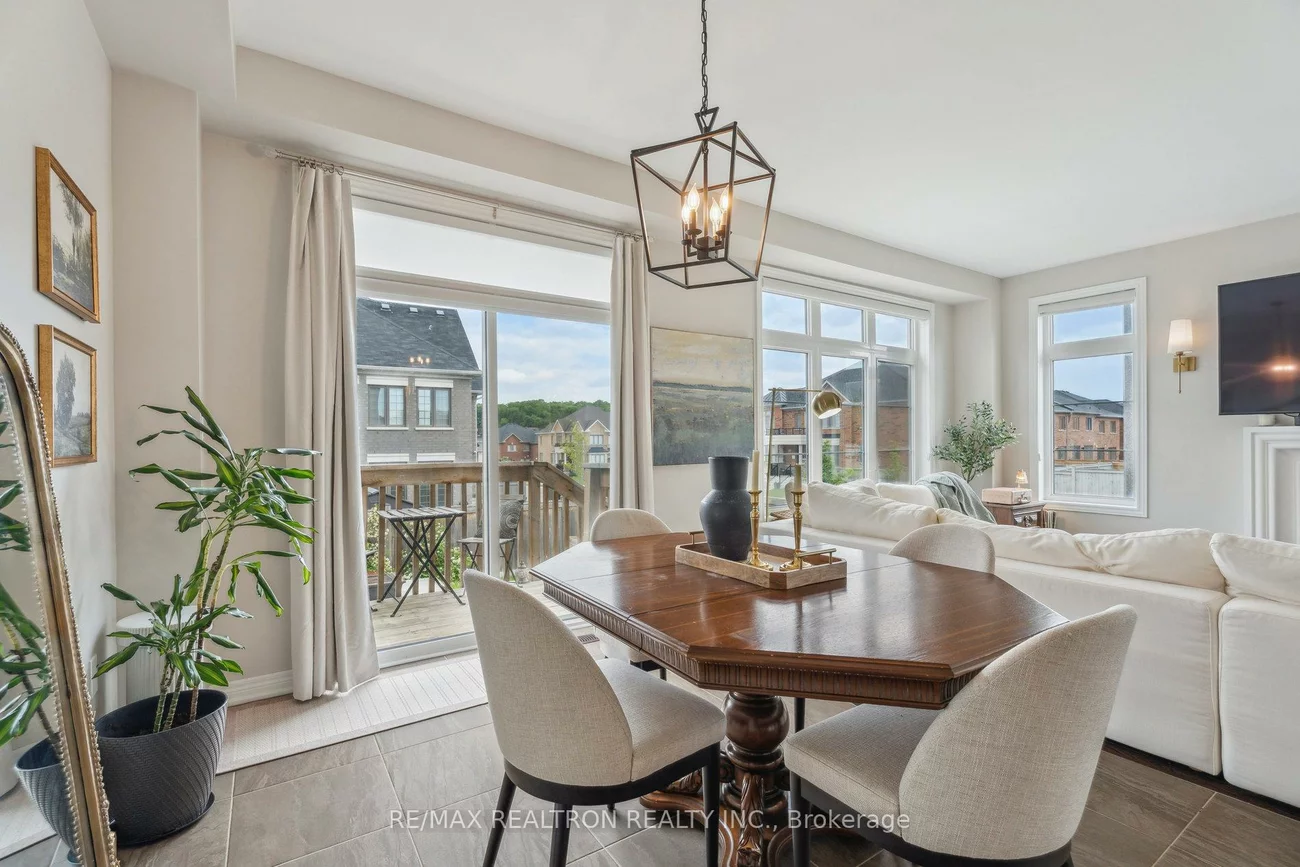 1, John Smith, Holland Landing, East Gwillimbury
