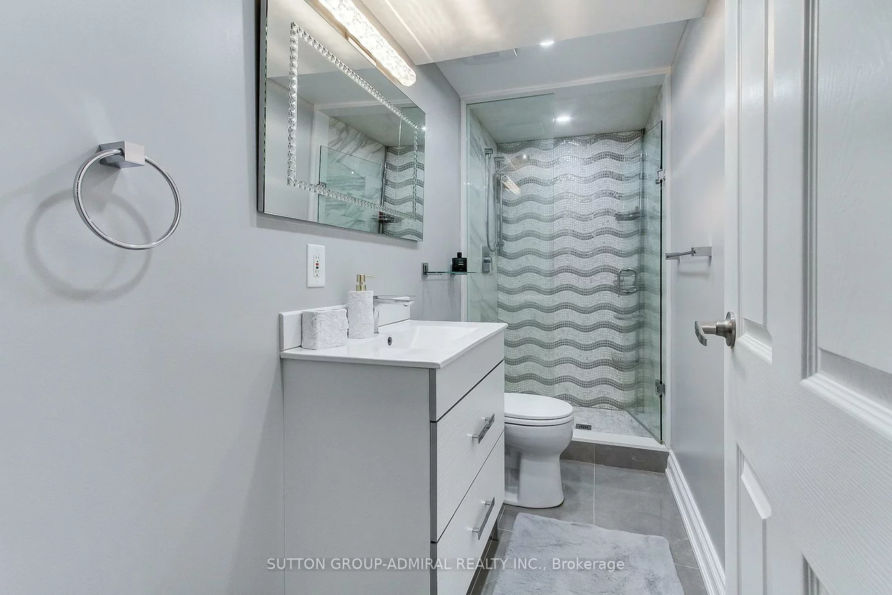 26, Tall Pines, Holland Landing, East Gwillimbury