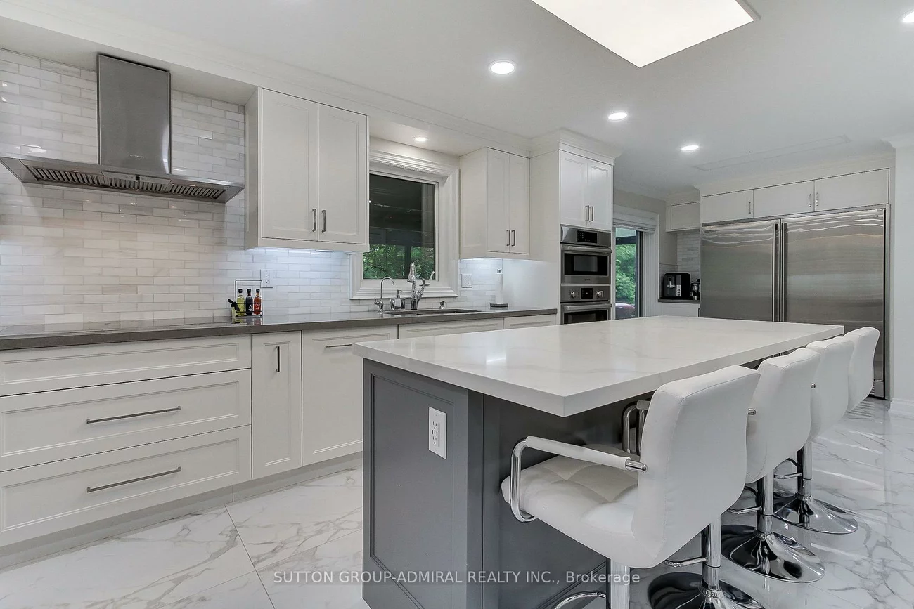 26, Tall Pines, Holland Landing, East Gwillimbury