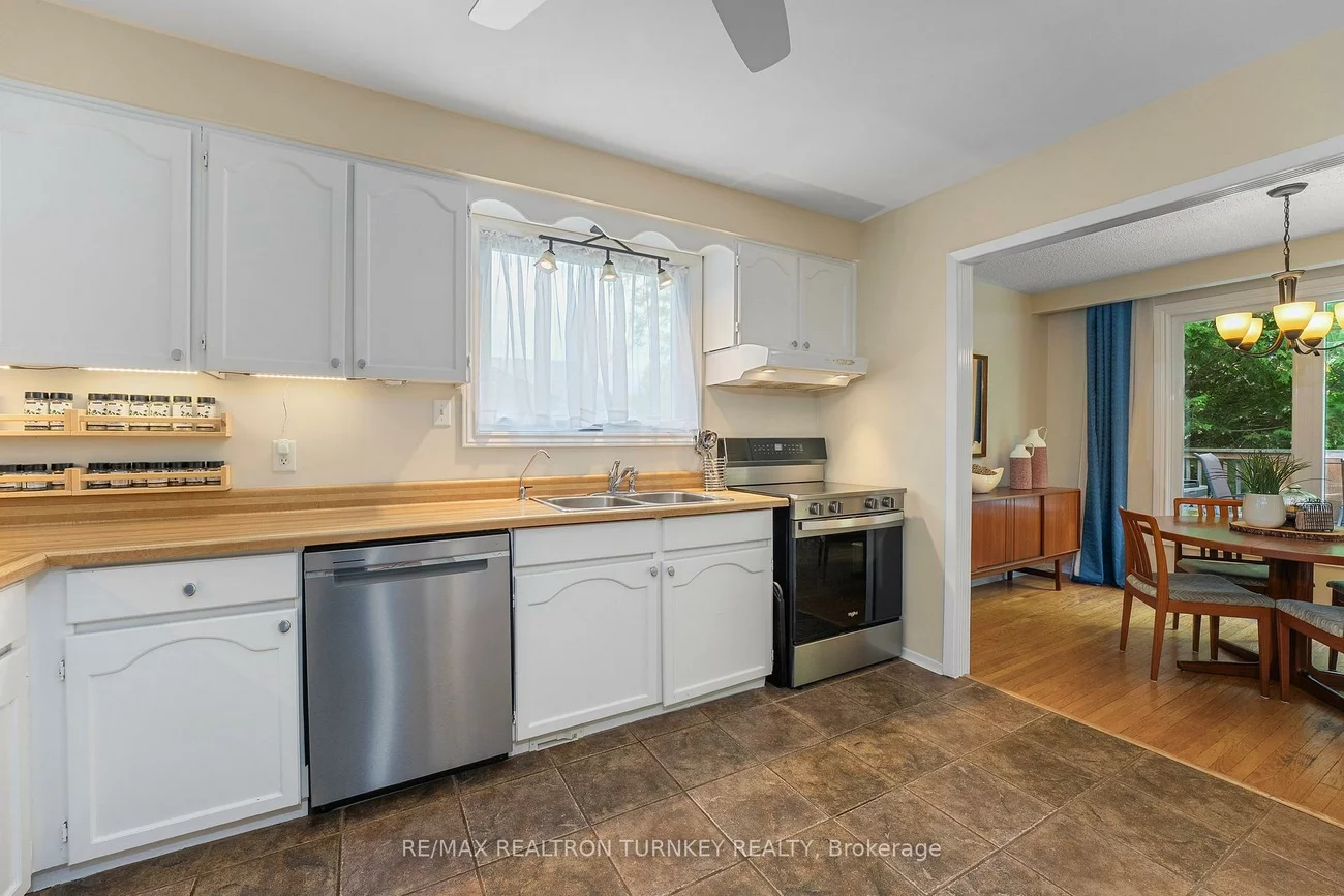 58, Olive, Holland Landing, East Gwillimbury