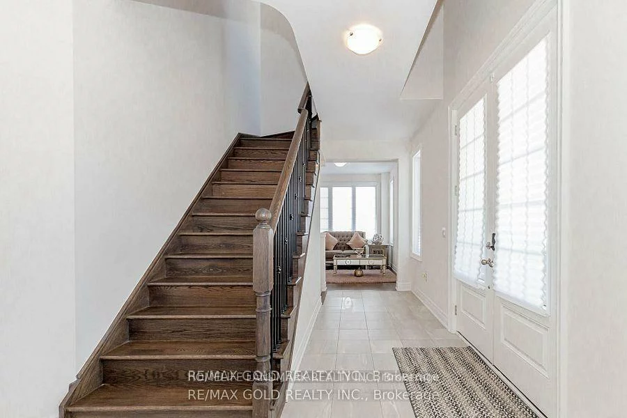 199, SEAVIEW, Queensville, East Gwillimbury