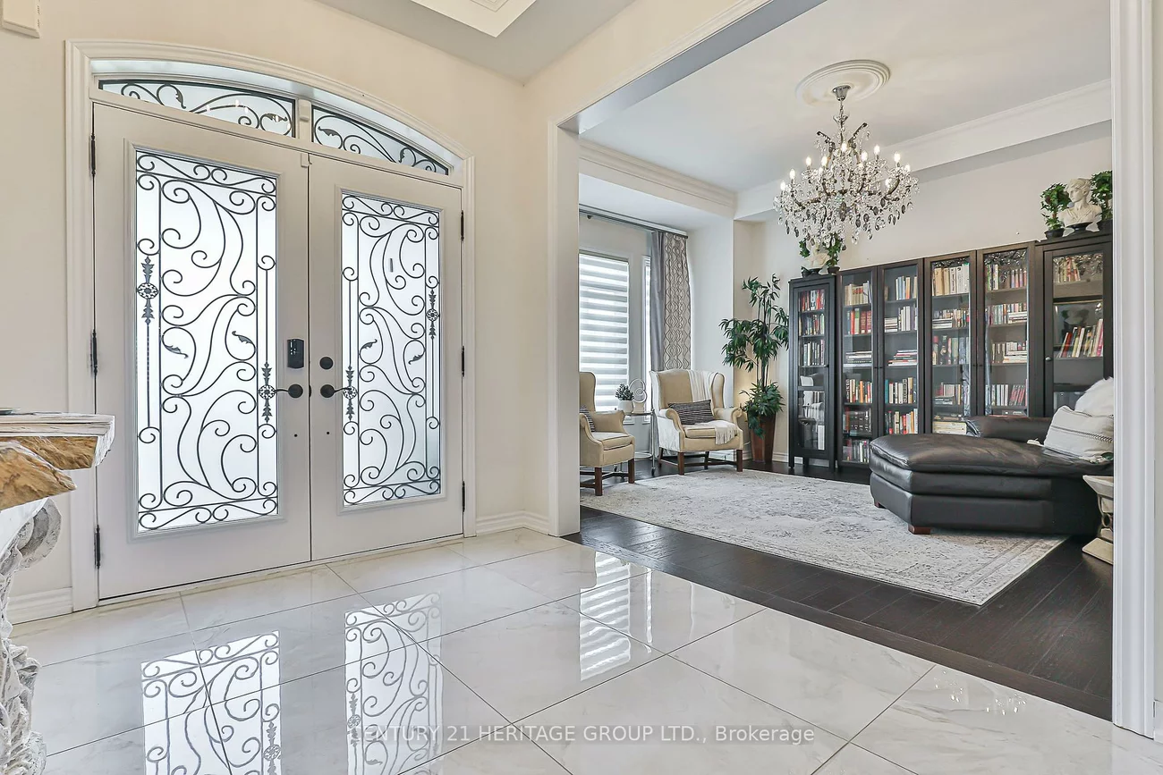 38, Whitebirch, Sharon, East Gwillimbury