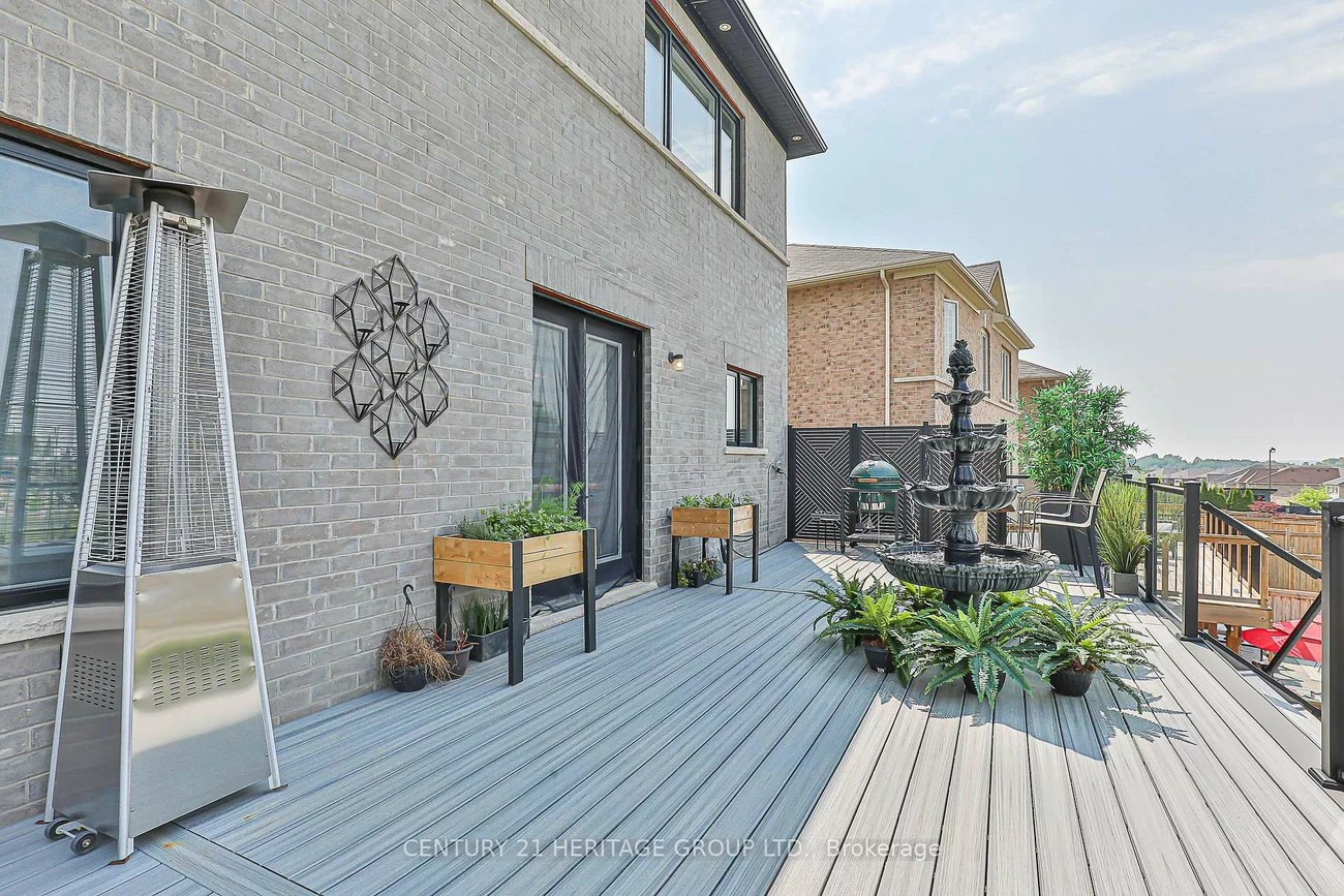 38, Whitebirch, Sharon, East Gwillimbury