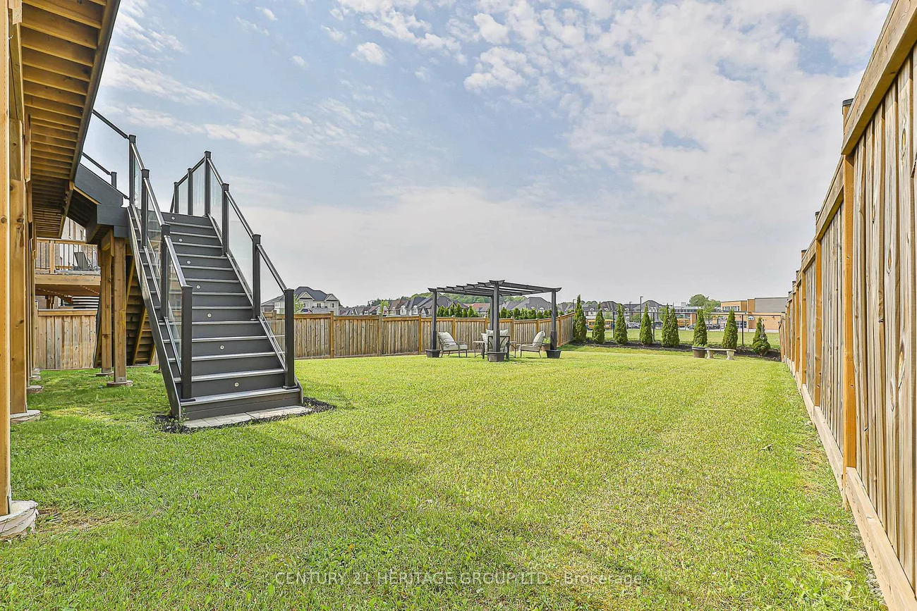 38, Whitebirch, Sharon, East Gwillimbury