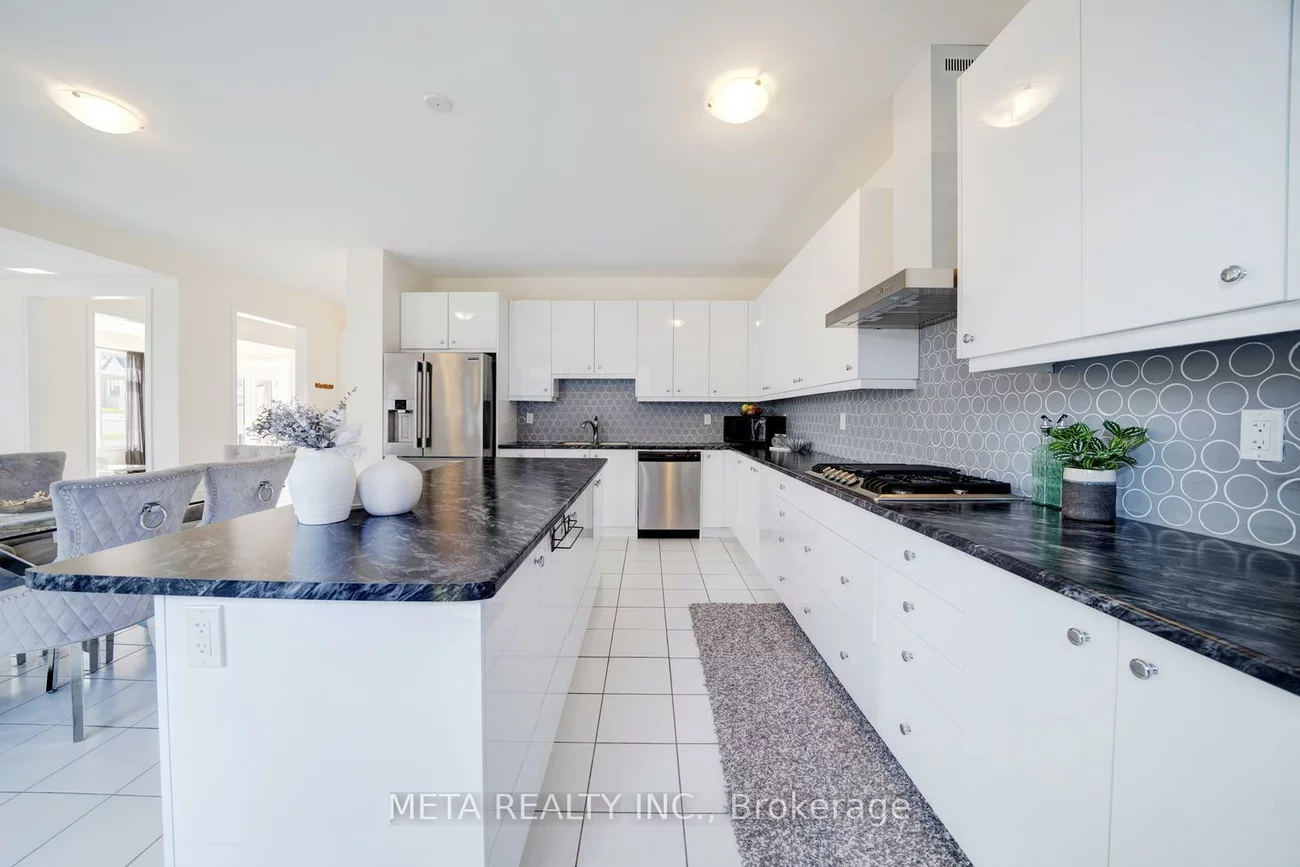 189, Thompson, Holland Landing, East Gwillimbury