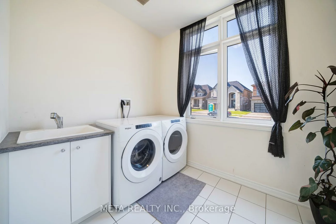 189, Thompson, Holland Landing, East Gwillimbury