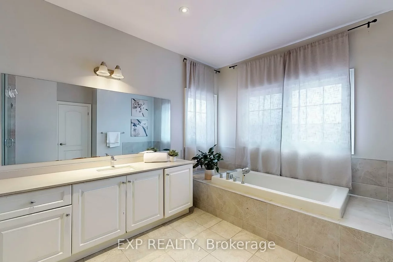 50, Sharonview, Sharon, East Gwillimbury