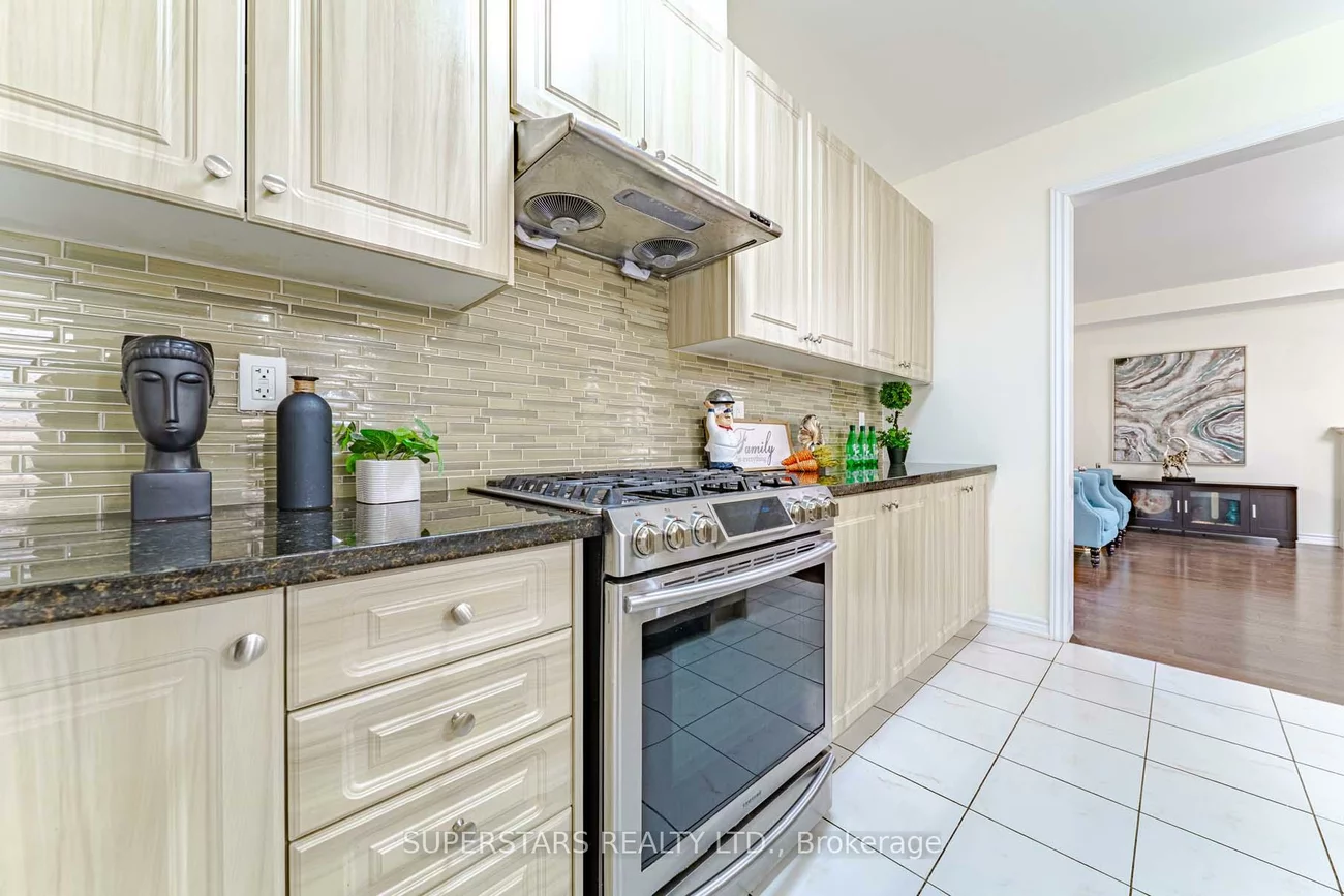 10, Deepwood, Sharon, East Gwillimbury