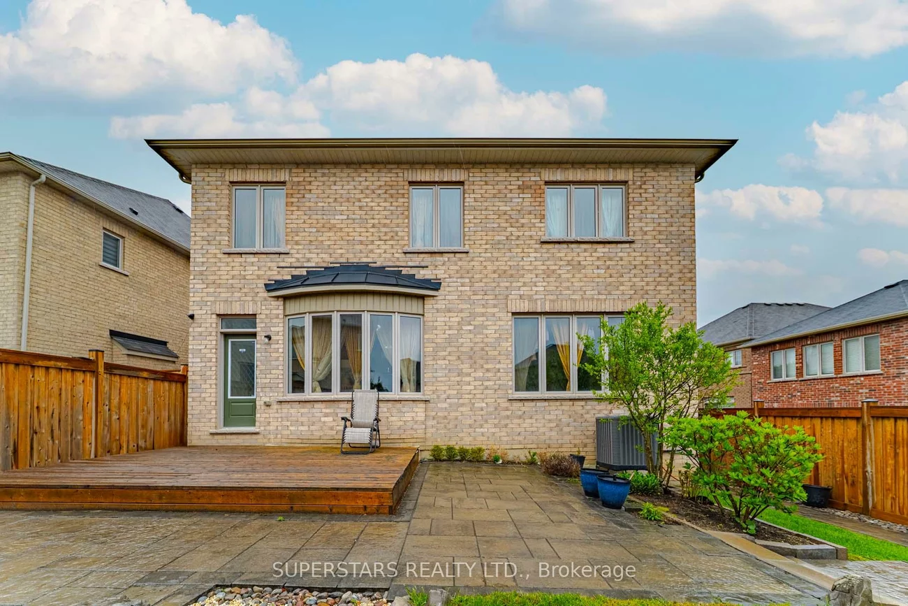 10, Deepwood, Sharon, East Gwillimbury