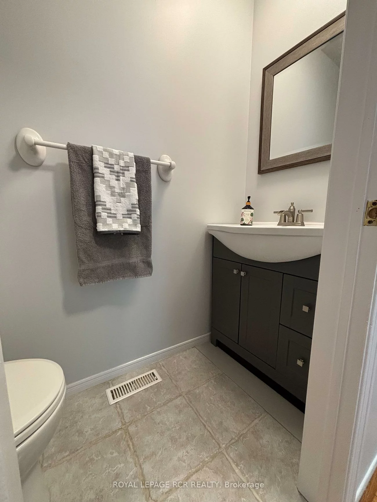 14, Forrestwood, Holland Landing, East Gwillimbury