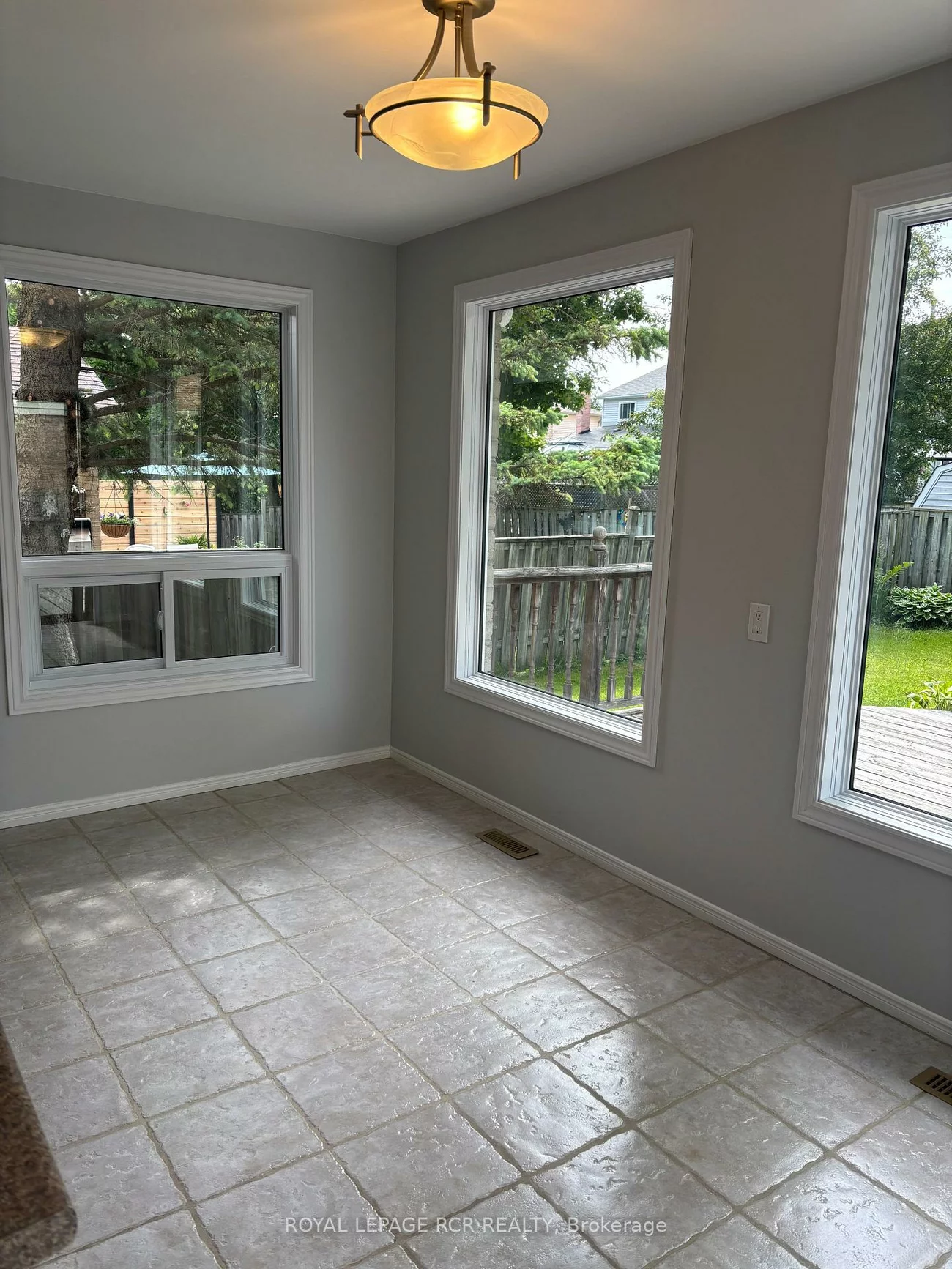14, Forrestwood, Holland Landing, East Gwillimbury