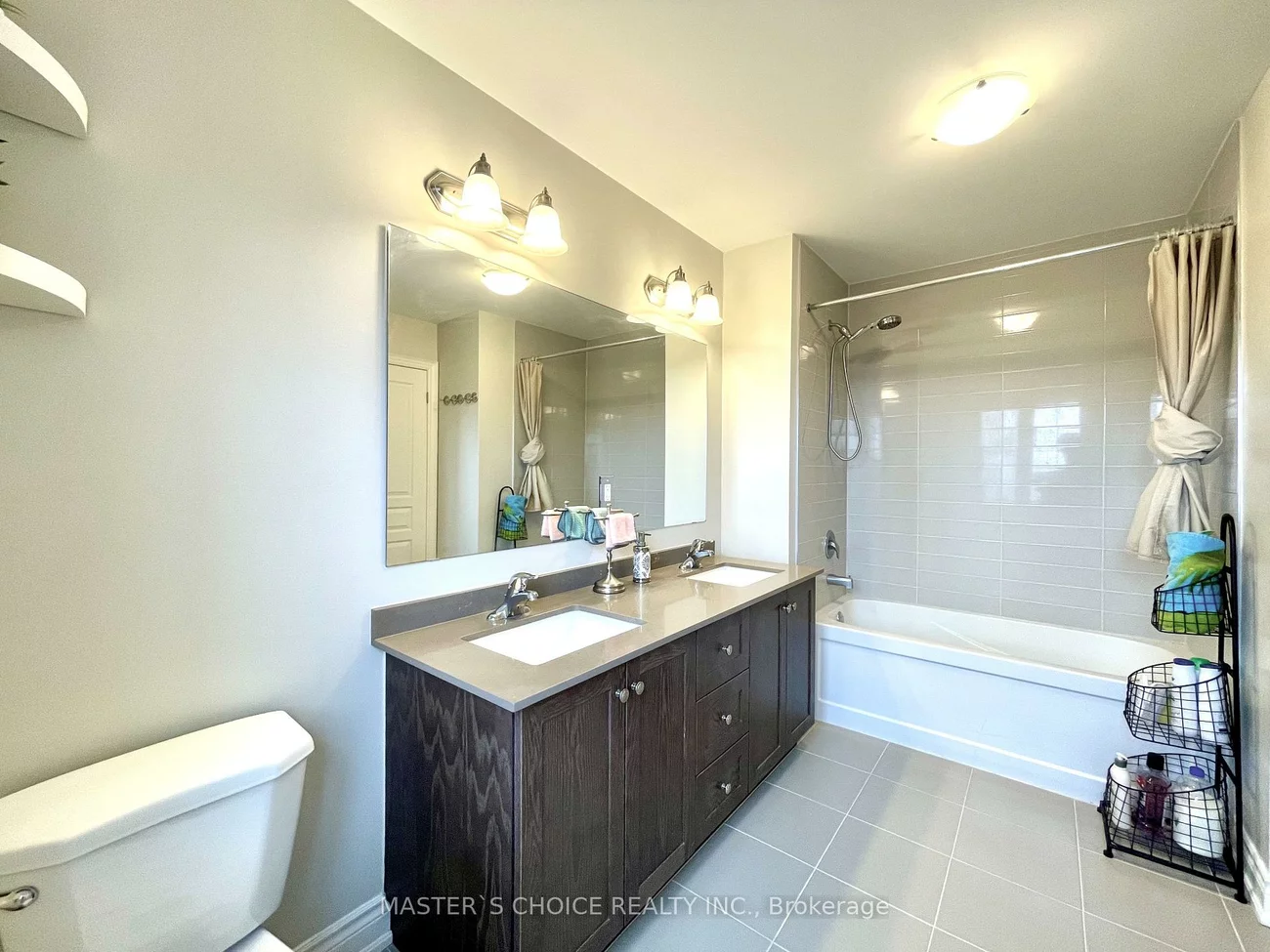 40, Briarfield, Sharon, East Gwillimbury