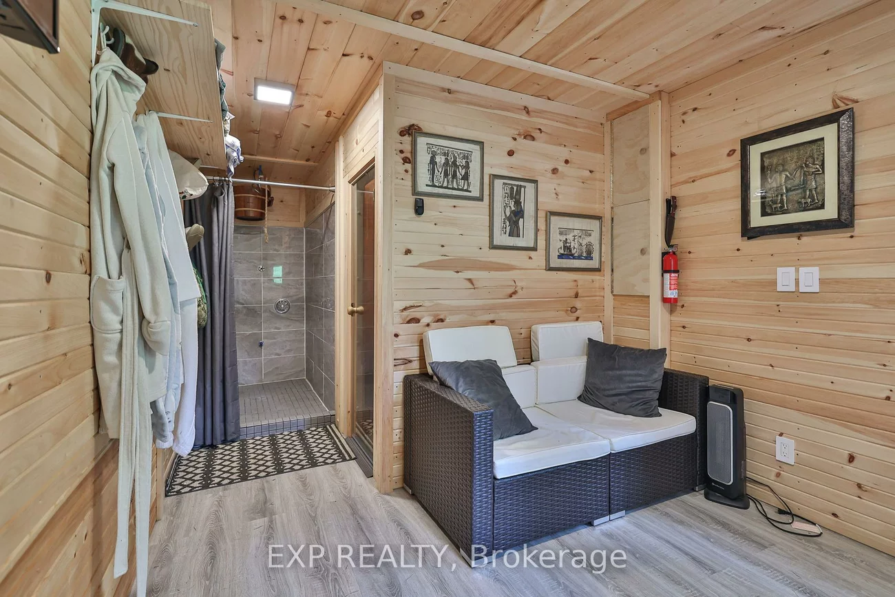 1288, Queensville, Rural East Gwillimbury, East Gwillimbury