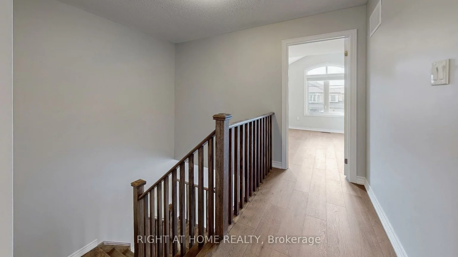 71, Mondial, Queensville, East Gwillimbury