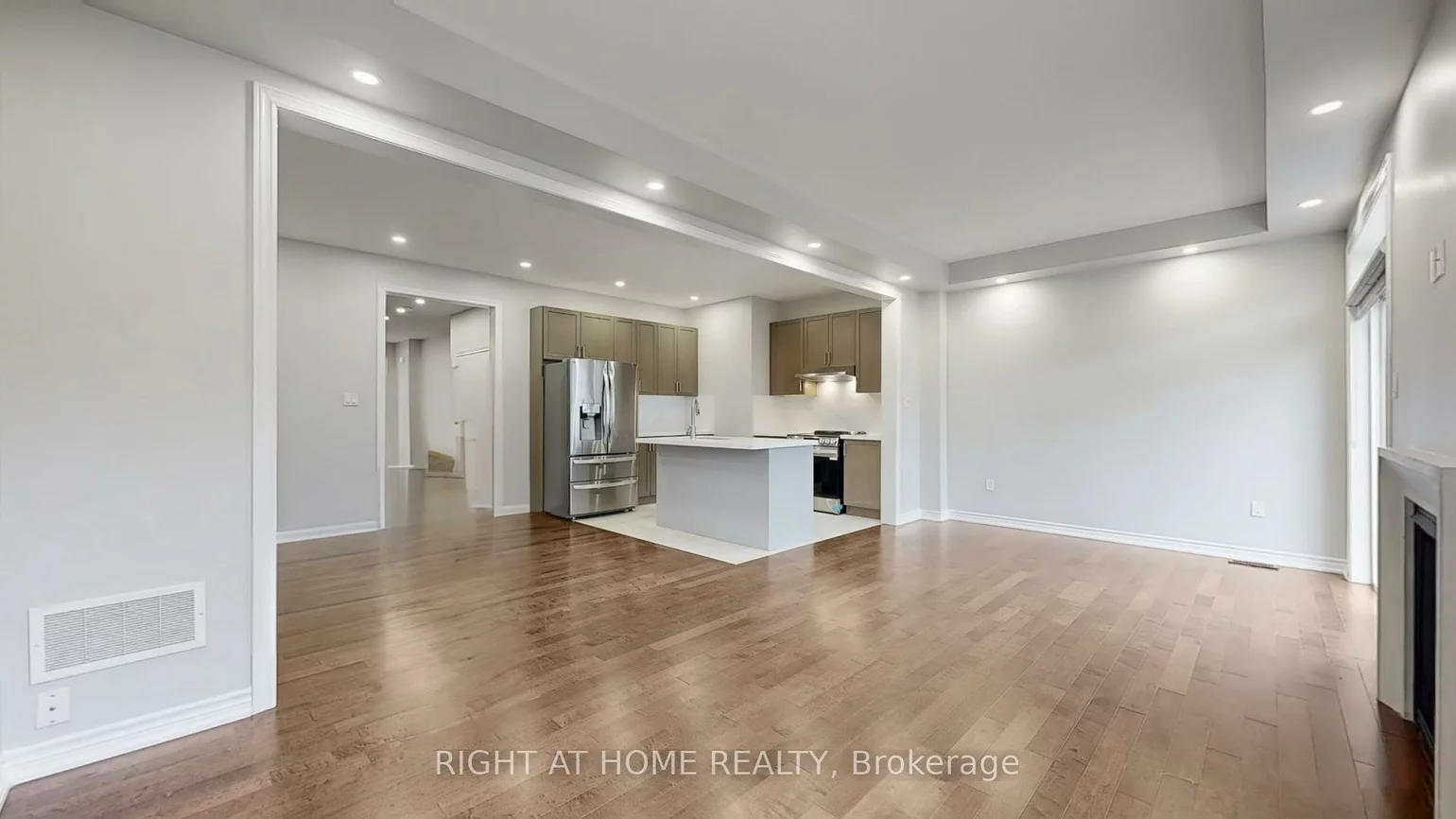 71, Mondial, Queensville, East Gwillimbury