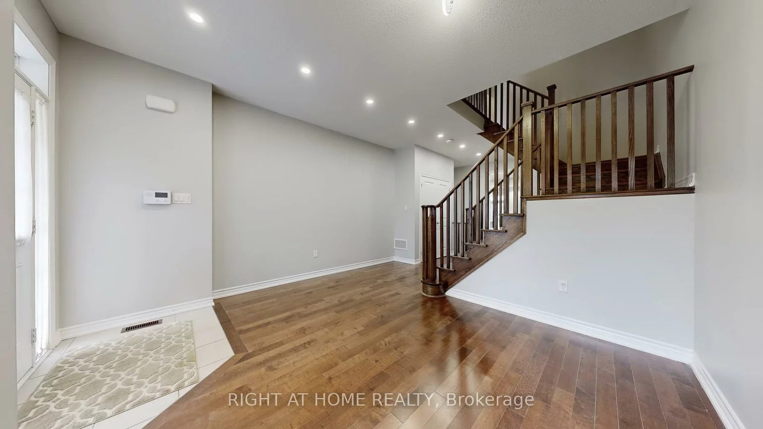 71, Mondial, Queensville, East Gwillimbury